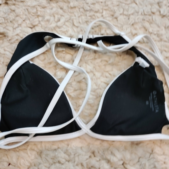 Athleta swimming top size XS - Picture 2 of 2